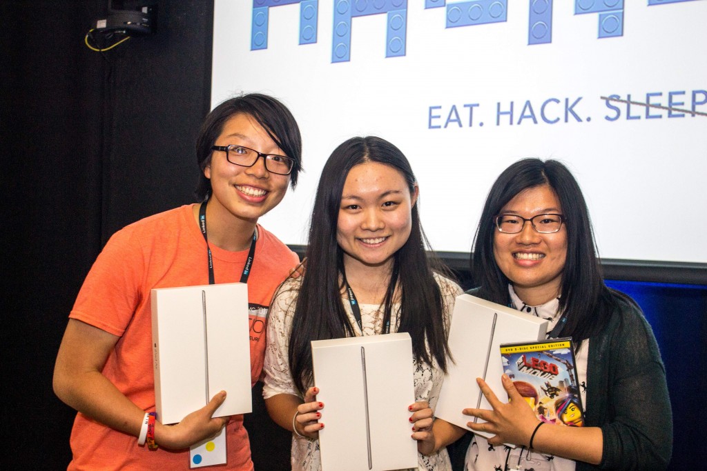 Zhifan (middle) at the LinkedIn Hackathon